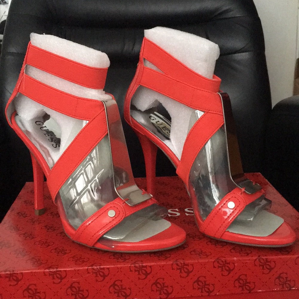 Guess heeled sandals